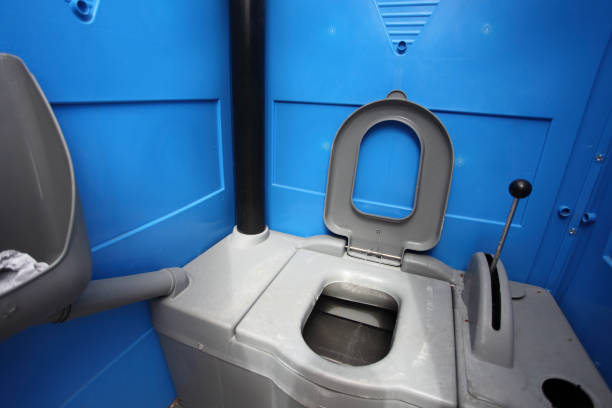 Types of Portable Toilets We Offer in Canyon Lake, CA